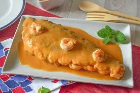 Pescado al horno con langostinos
